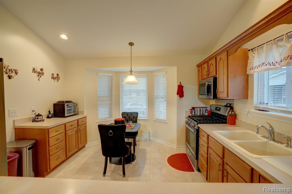 6353 KINGS, Flushing, MI 48433 — Photo 15