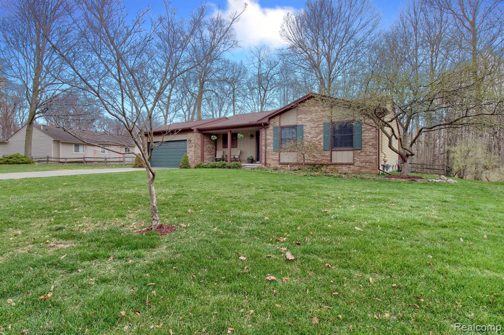 40184 LADENE Lane, Novi, MI — Photo 2