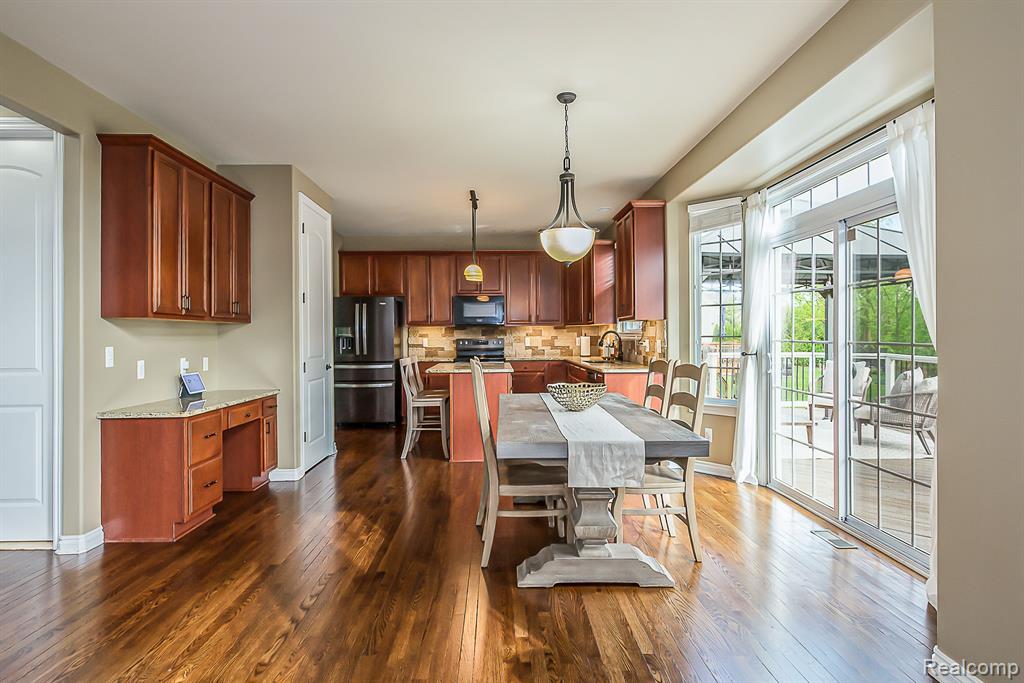 58799 CARRIAGE Lane, South Lyon, MI 48178 — Photo 11