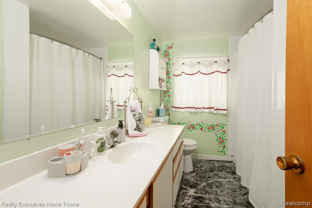 30539 Lund Avenue, Warren, MI 48093 — Photo 23