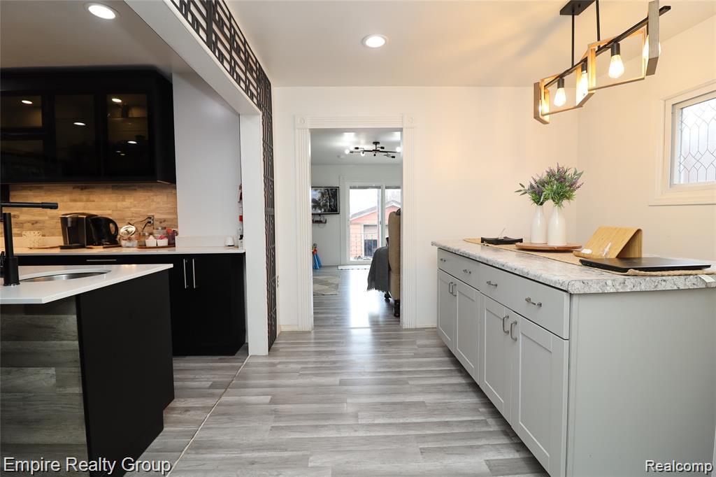 6932 Mead Street, Dearborn, MI 48126 — Photo 11