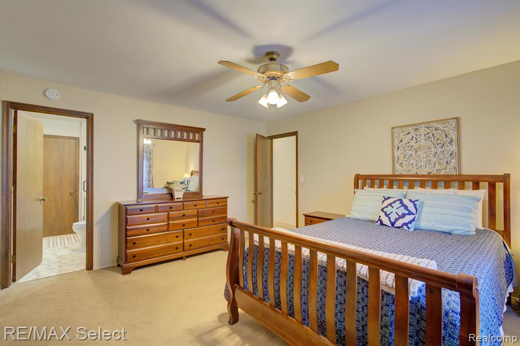7233 JENNINGS Road, Swartz Creek, MI 48473 — Photo 17
