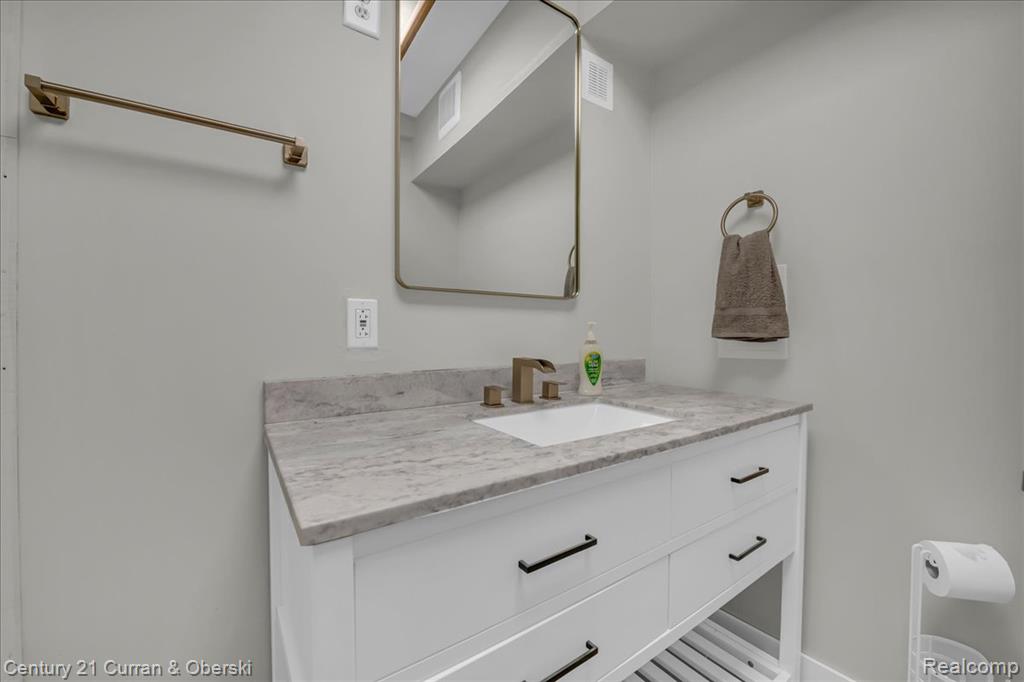 6315 Denton Road, Van Buren, MI 48111 — Photo 20