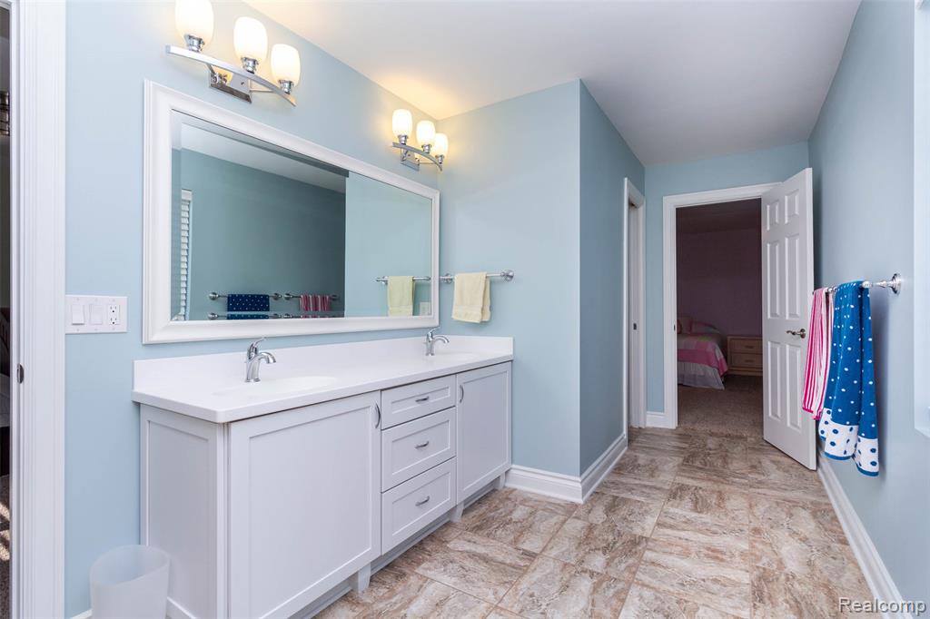 6081 Byram Lake Drive, Linden, MI 48451 — Photo 36