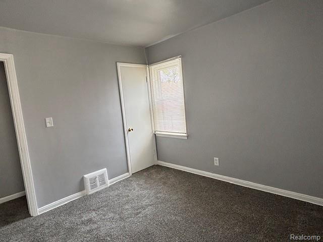 671 White Avenue, Lincoln Park, MI 48146 — Photo 8