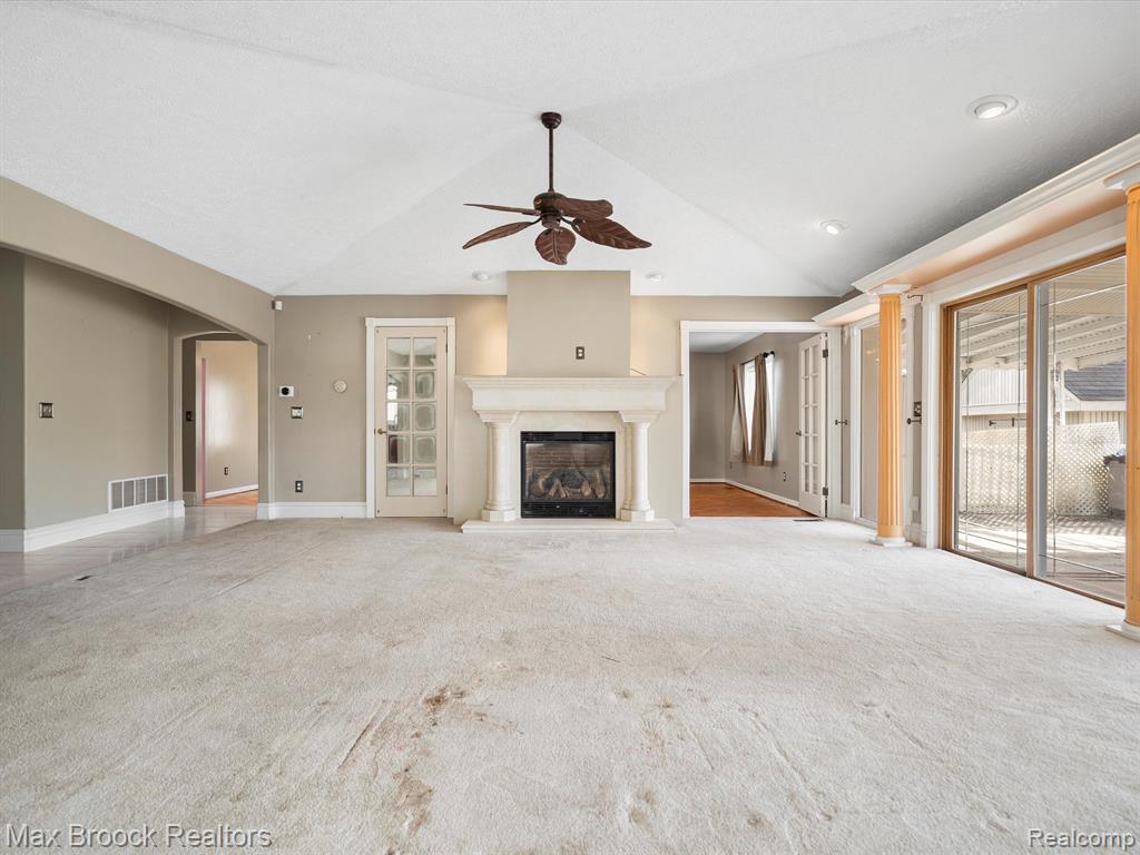 45419 HEATHERWOODE Lane, Macomb, MI 48044 — Photo 17