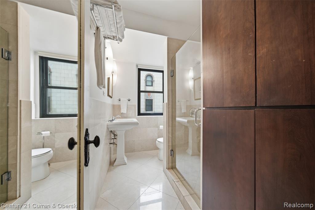 15 E Kirby Street, 1104, Detroit, MI 48202 — Photo 23
