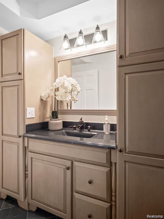 4288 LIN Drive, Sterling Heights, MI 48310 — Photo 20