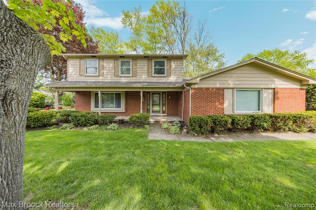 7011 Heather Heath, West Bloomfield, MI — Photo 2