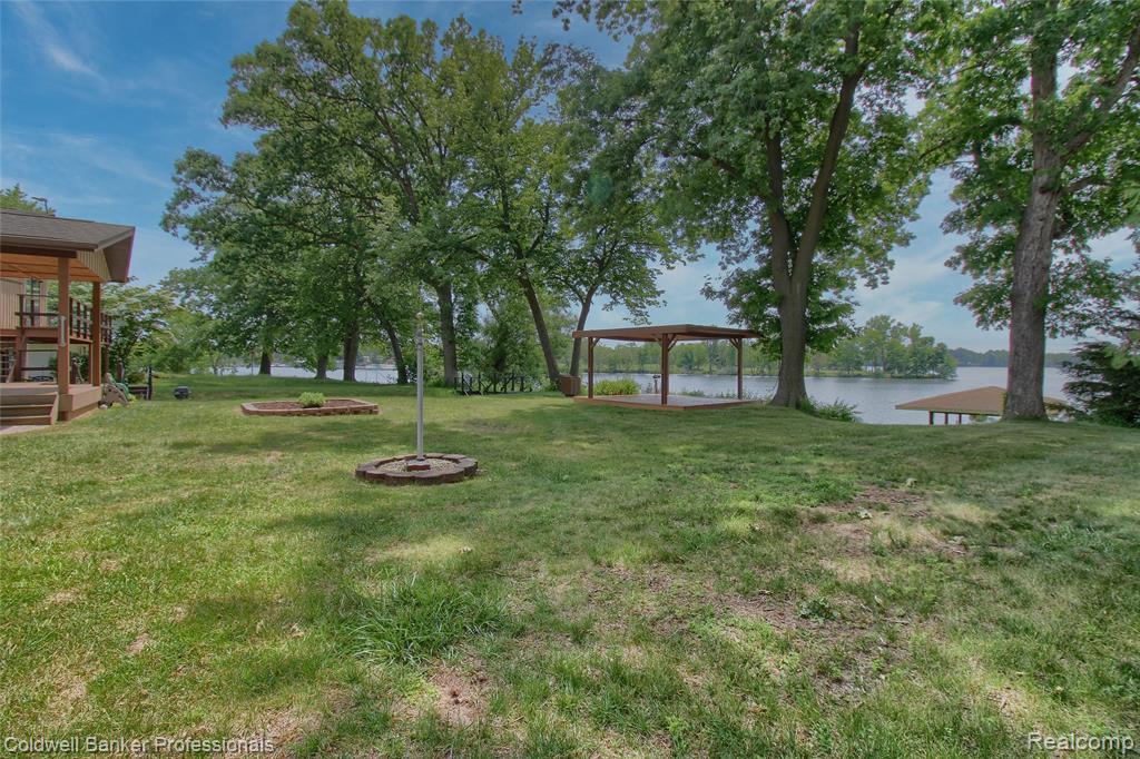 11770 Sunset Lane, Belleville, MI 48111 — Photo 47