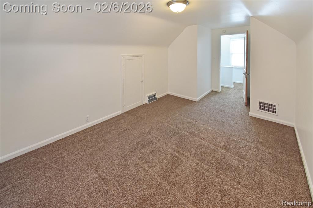 8305 Stephens, Center Line, MI 48015 — Photo 16
