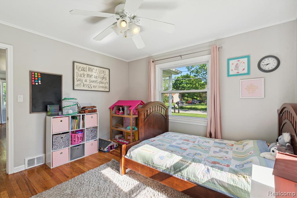 421 Ash Street, Carleton, MI 48117 — Photo 32