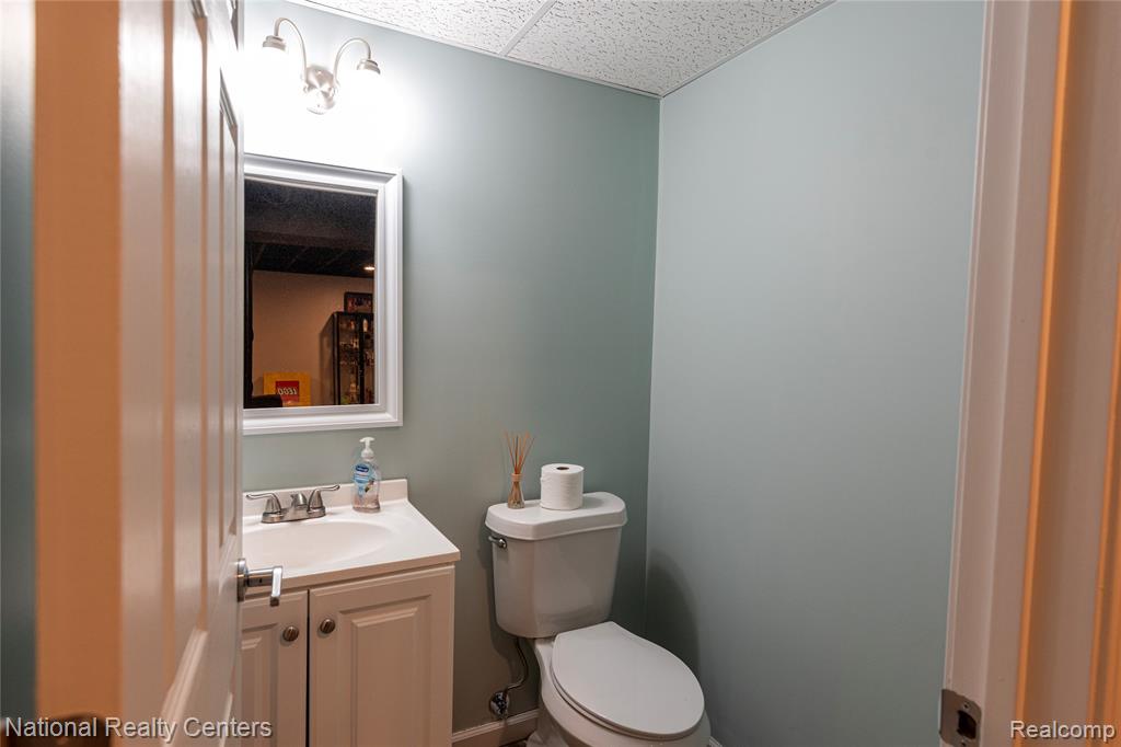 45933 Brookside North Drive, Macomb, MI 48044 — Photo 16