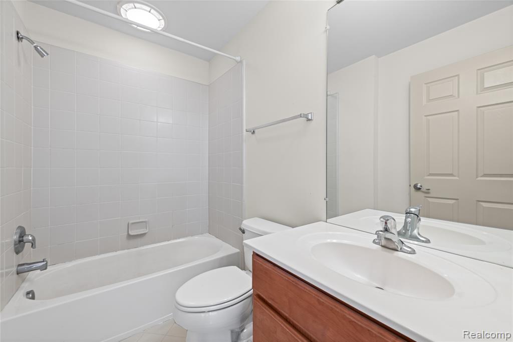 1885 Wyngate Drive, Troy, MI 48098 — Photo 47