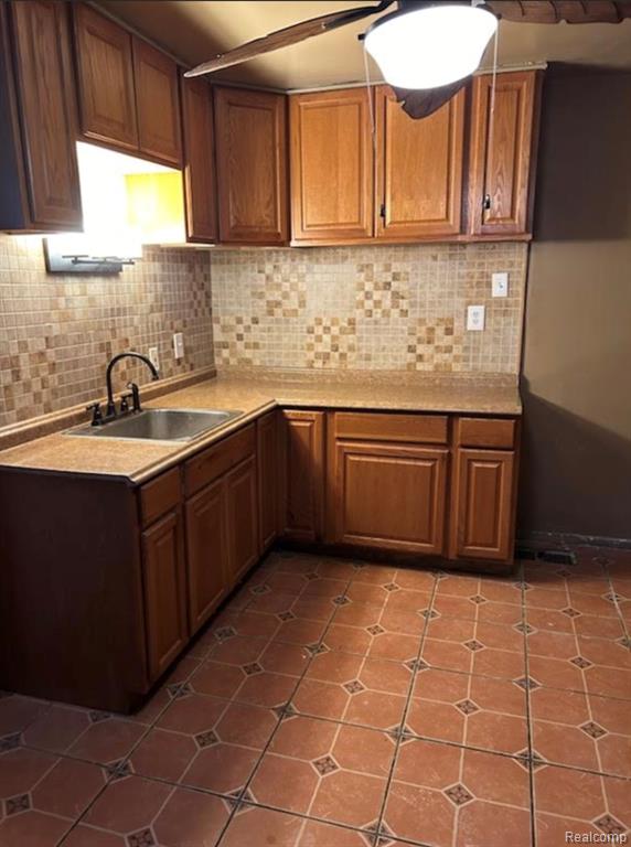 4230 University Place, Detroit, MI 48224 — Photo 8