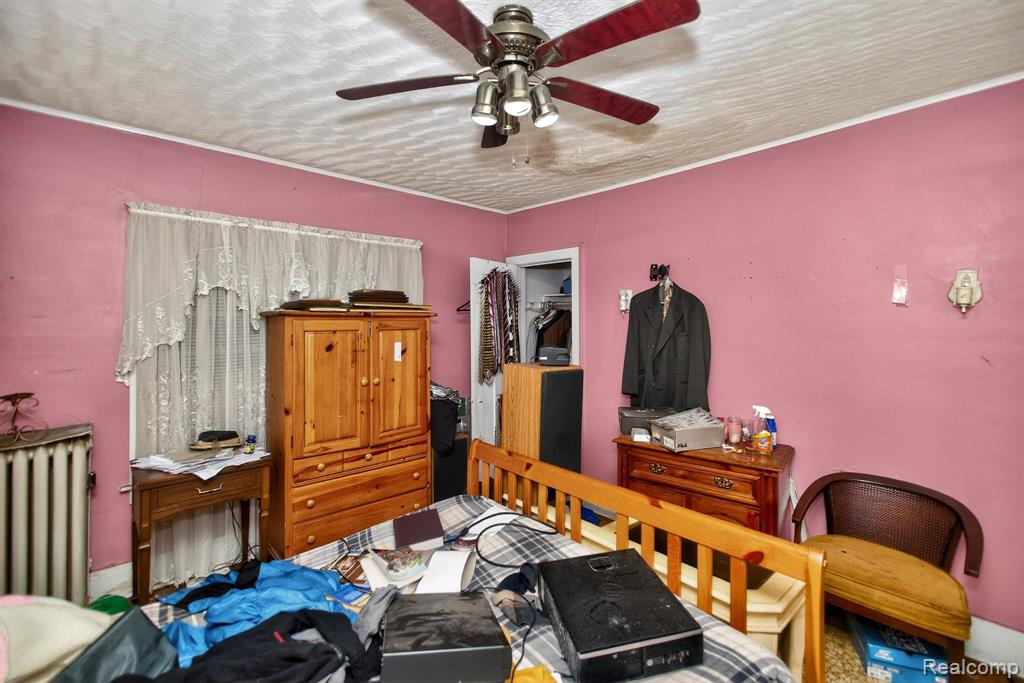 2437 Longfellow Street, Detroit, MI 48206 — Photo 25