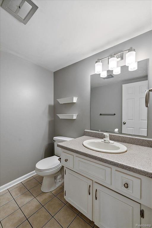 16490 OLD BEDFORD Road, Northville, MI 48168 — Photo 23