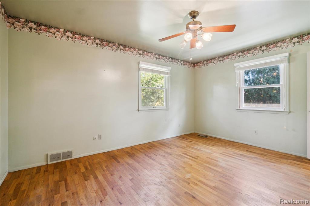 4269 POST Drive, Flint, MI 48532 — Photo 24