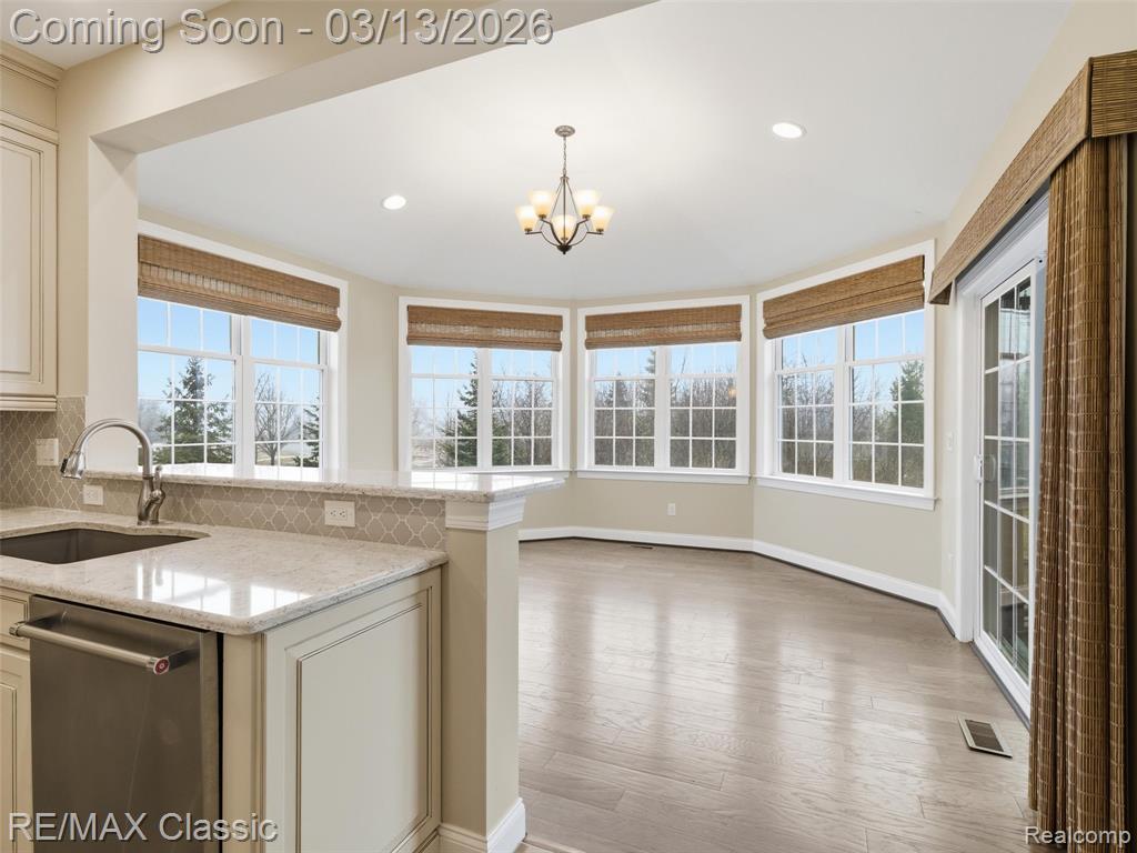 50735 Denali Court, Novi, MI — Photo 16