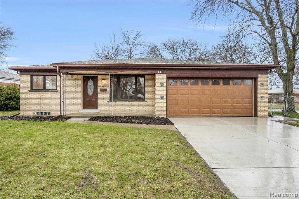 4481 MARLOW Drive, Warren, MI 48092 — Photo 2
