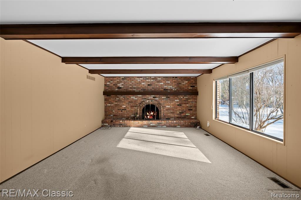 6313 Kiev Street, West Bloomfield, MI 48324 — Photo 20