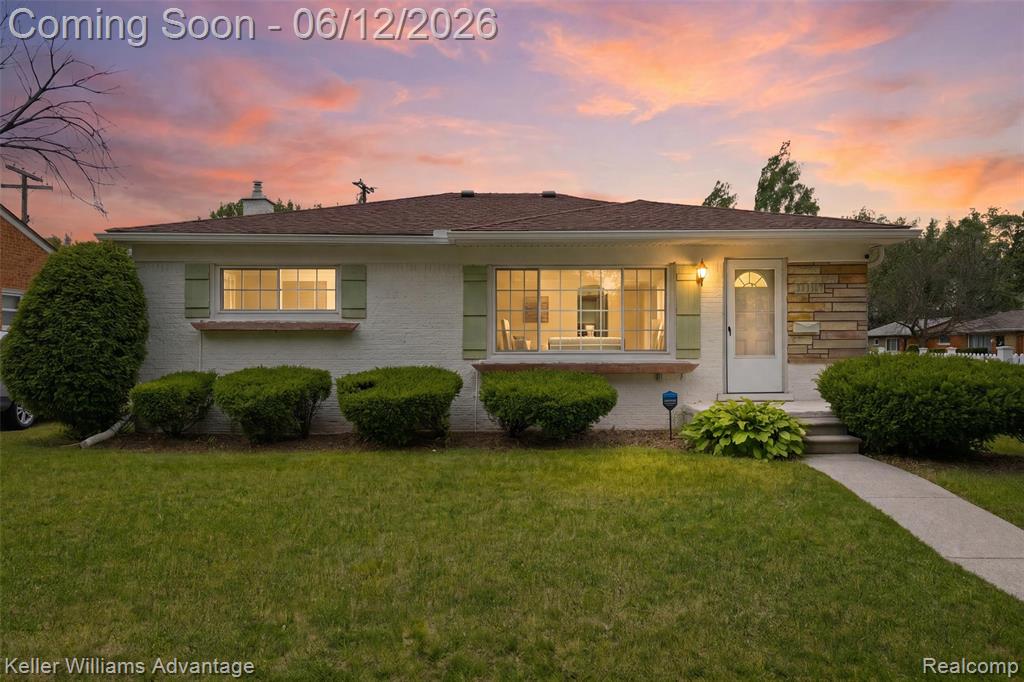 23111 Scotia Road, Oak Park, MI 48237 — front exterior
