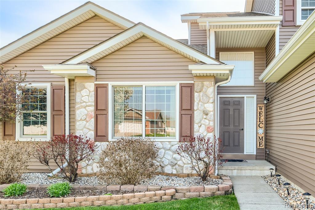 1447 Crystal Pond Drive, Davison, MI 48423 — Photo 5