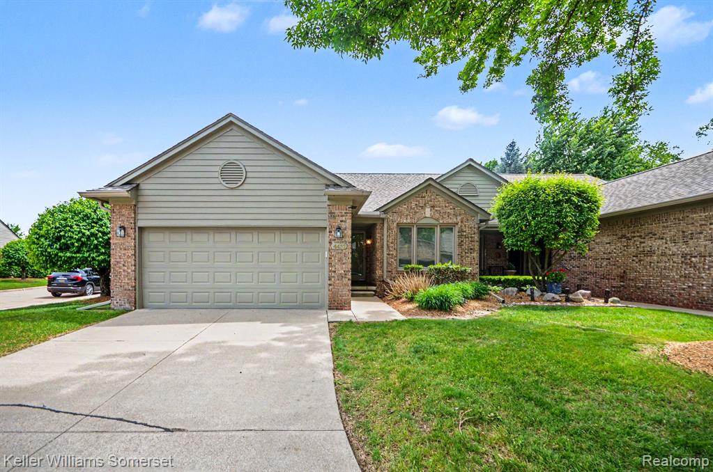 4432 Thornwood Court, Warren, MI 48092 — Photo 2