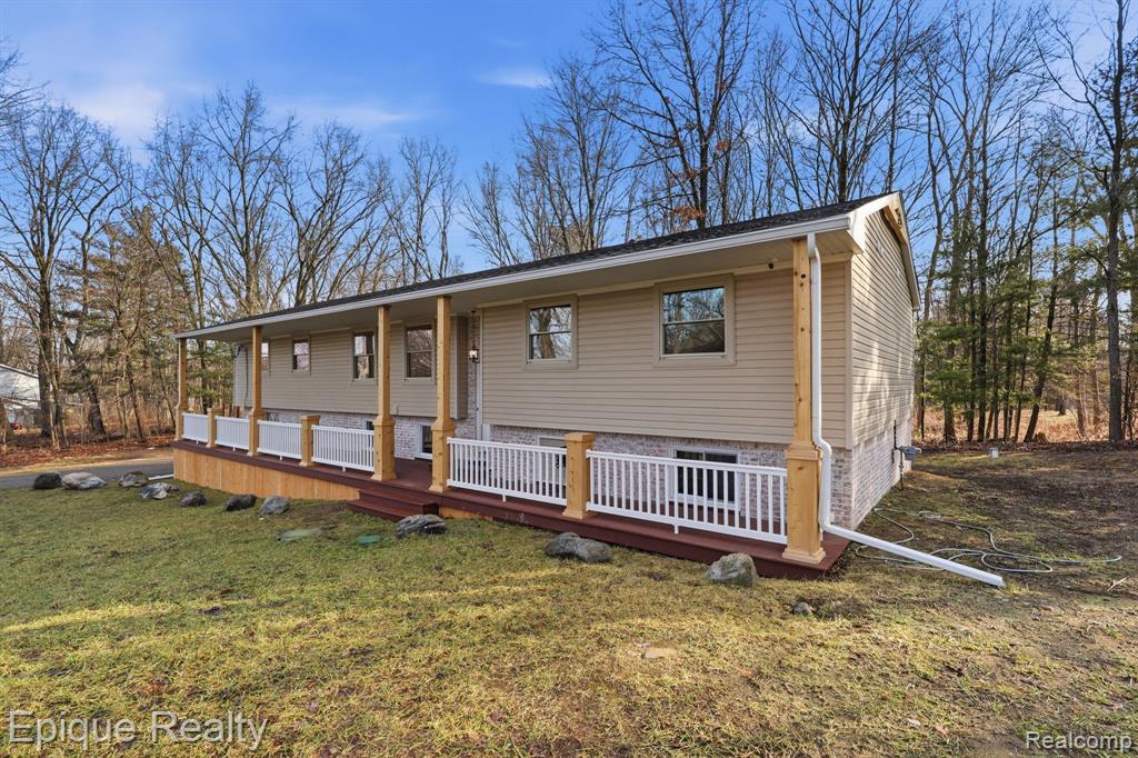 4563 Clifford Road, Brighton, MI 48116 — Photo 43