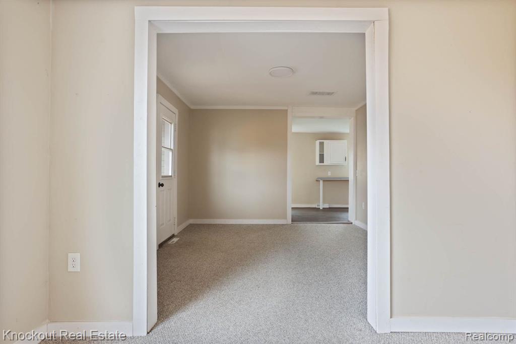 117 S IRVING Street, St. Charles, MI 48655 — Photo 12