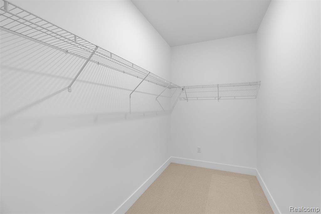 5342 TRAIL VISTA Drive, West Bloomfield, MI 48323 — Photo 31