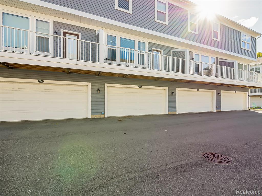 504 Anne Avenue, Brighton, MI 48116 — Photo 23