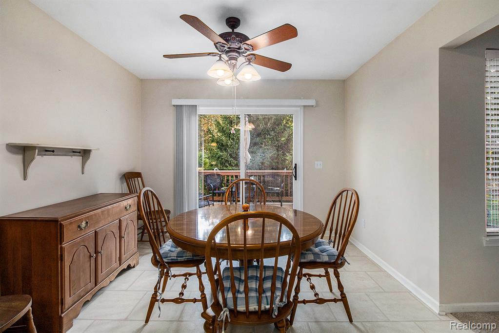 9771 Tioga Trail, Pinckney, MI 48169 — Photo 6