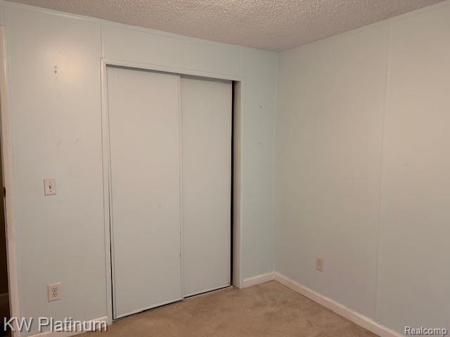 48606 Lakeview Circle, Shelby Twp, MI 48317 — Photo 39