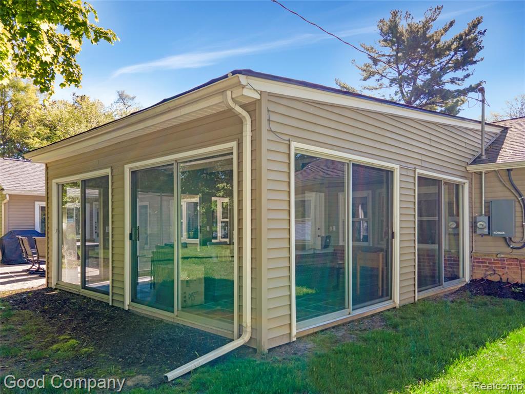 4230 Orchard Way, Bloomfield Hills, MI 48301 — Photo 50
