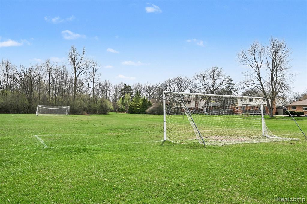 42942 Barchester Road, Canton, MI 48187 — Photo 34
