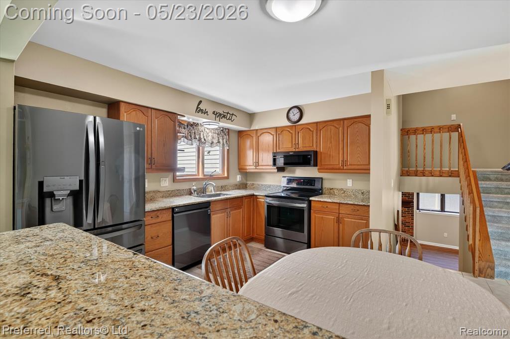 44181 Cranberry Drive, Canton, MI 48187 — Photo 13