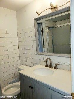 5102 Franklin Park Drive, Sterling Heights, MI 48310 — Photo 12