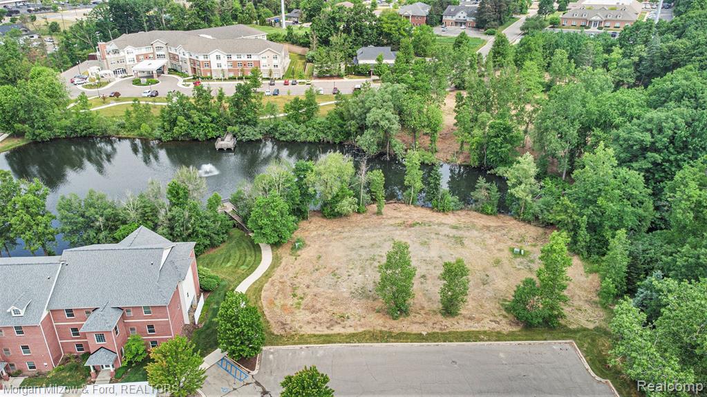 6600 Trillium Village Bldg. Site #7, Clarkston, MI — Photo 6