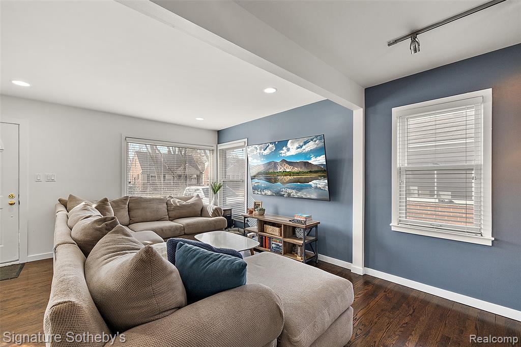 4618 Groveland Avenue, Royal Oak, MI 48073 — Photo 5