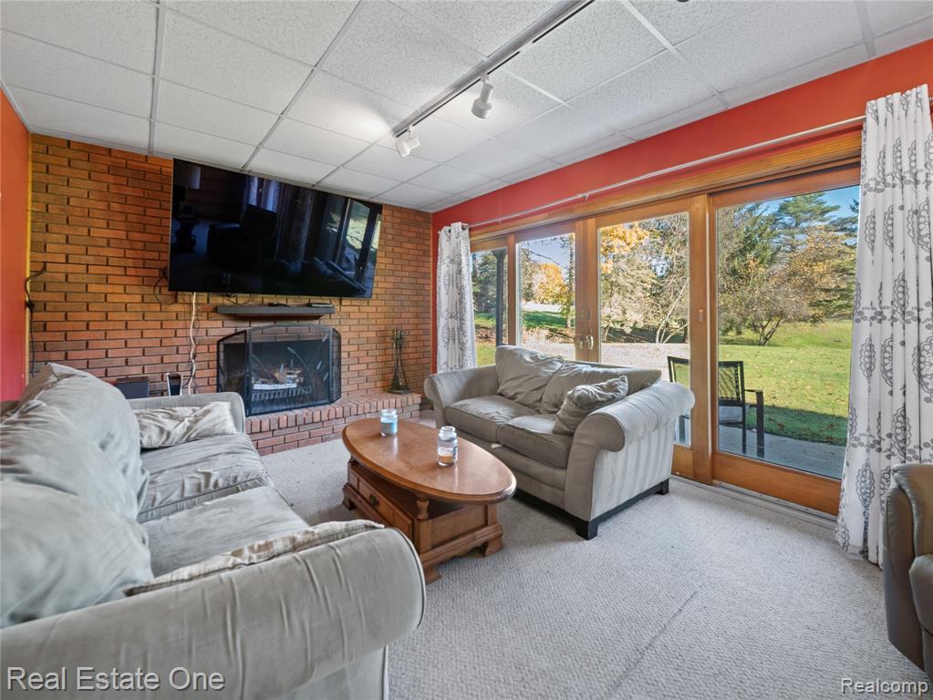 9755 Annabelle Court, South Lyon, MI 48178 — Photo 24
