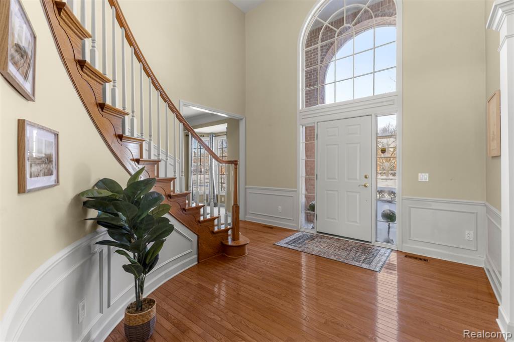 44570 White Pine Circle W, Northville, MI 48168 — Photo 3