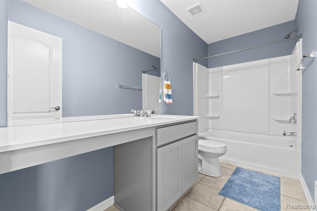 9076 Willow Way Way, Dexter, MI 48130 — Photo 14