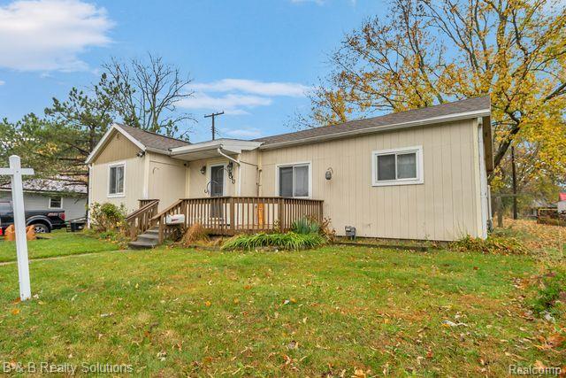 810 GIBBS Street, Caro, MI 48723 — Photo 2