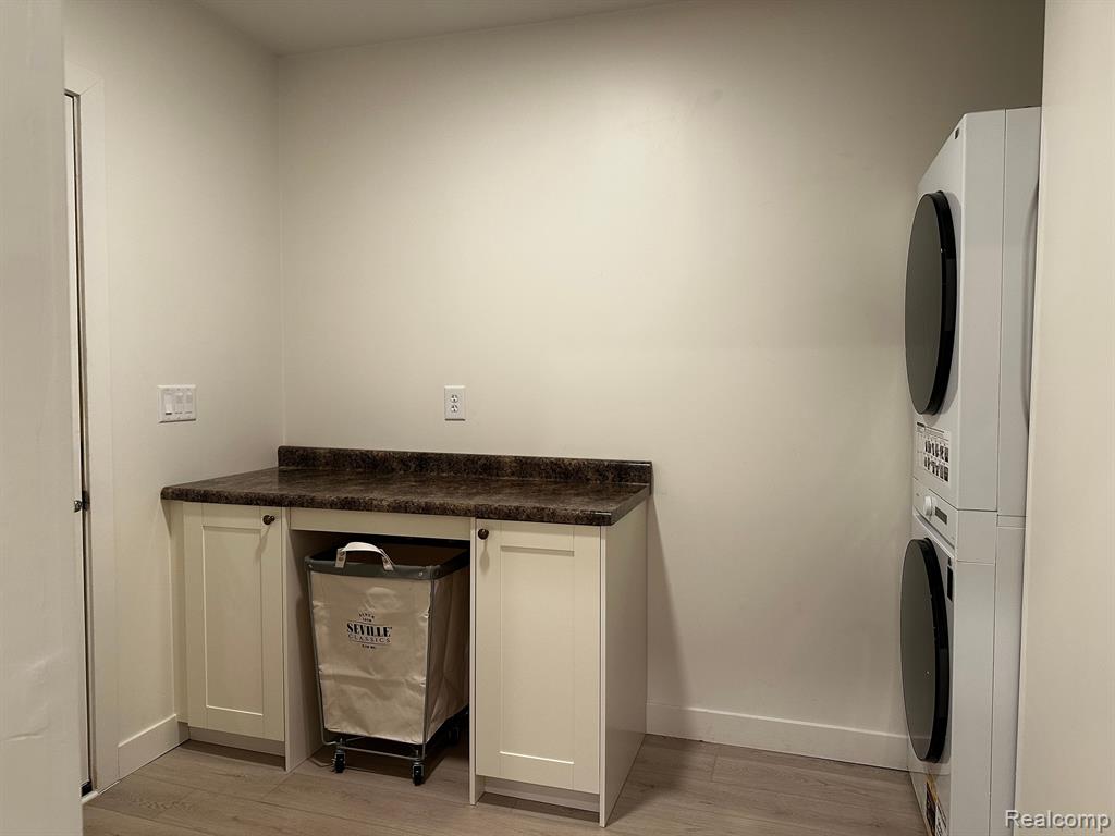 1449 BENVENUE Street, Sylvan Lake, MI 48320 — Photo 5