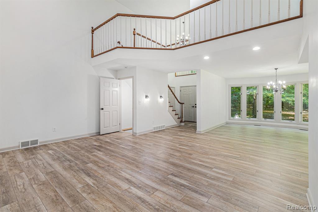 1207 Sugarbush Drive, Lapeer, MI 48446 — Photo 4