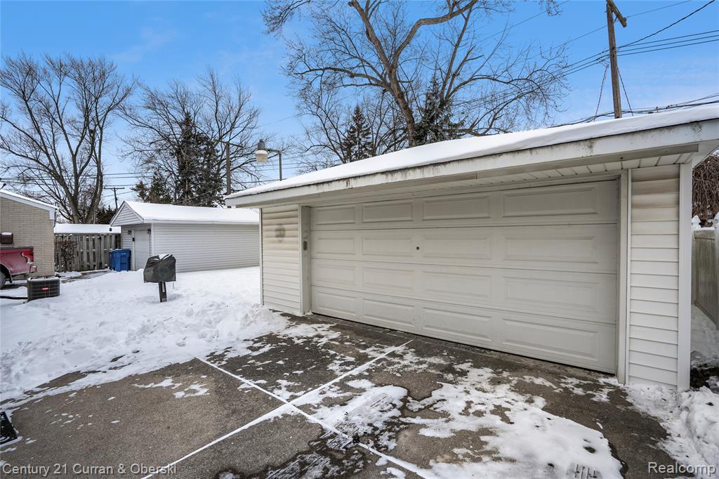 7479 N Charlesworth Street, Dearborn Heights, MI 48127 — Photo 30