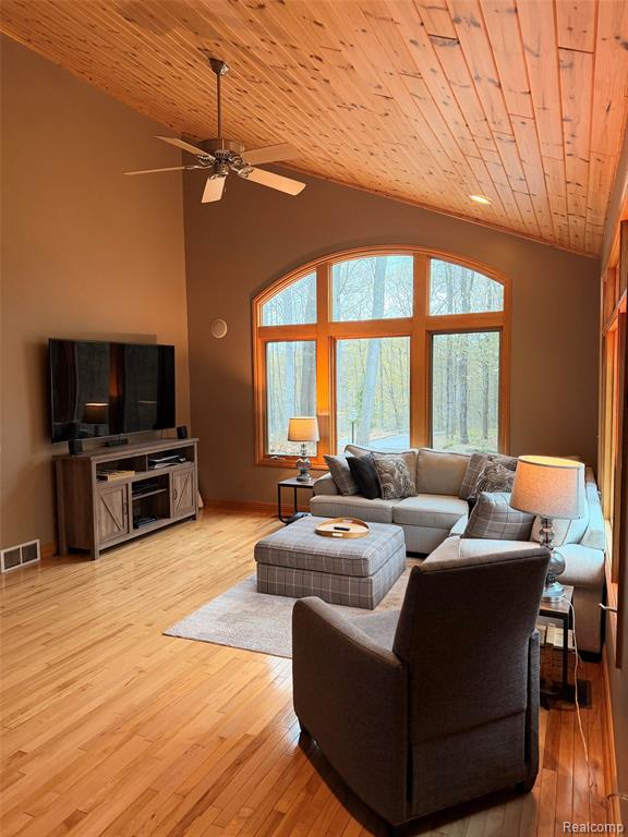 6788 E Hoxie Road, Cedar, MI 49621 — Photo 41