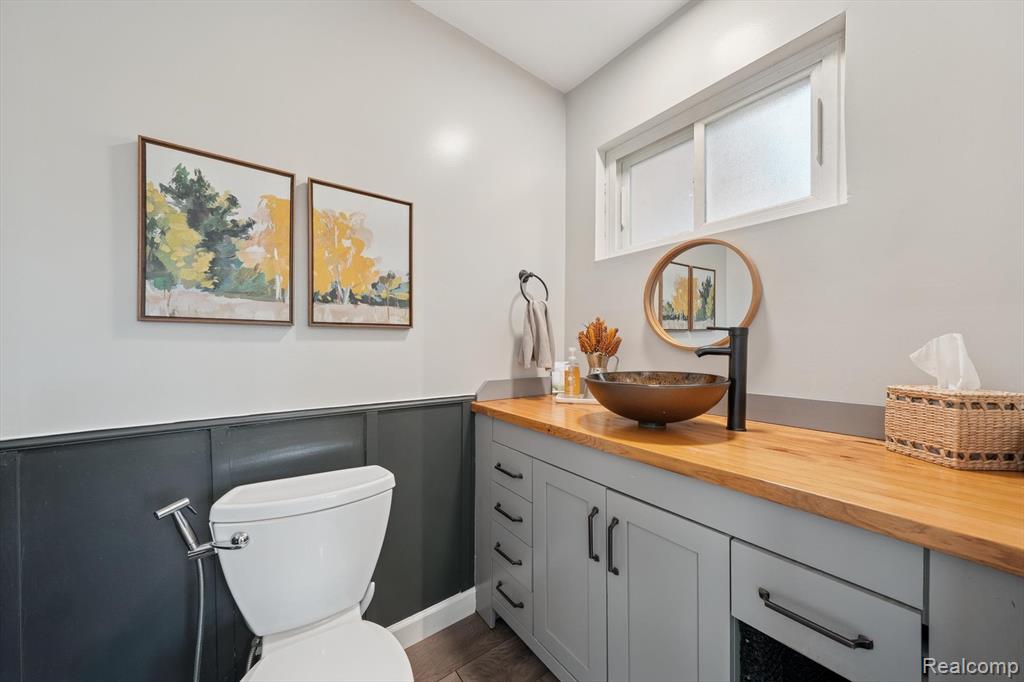 6345 Kolb Avenue, Allen Park, MI 48101 — Photo 33