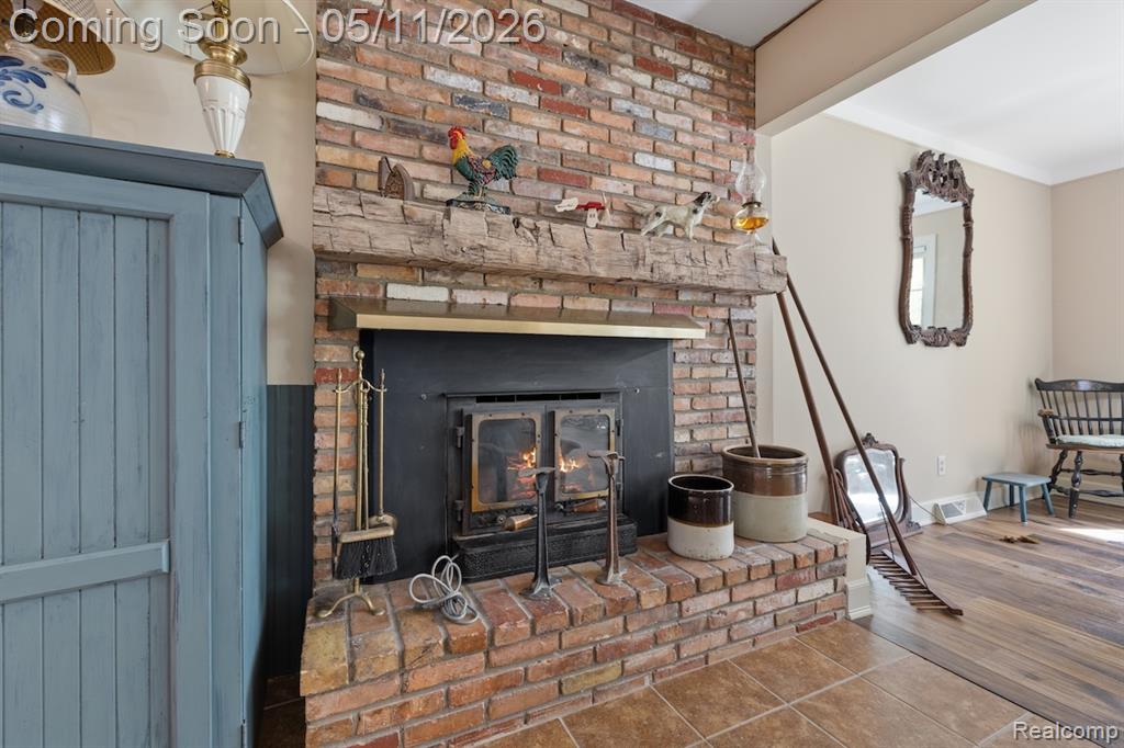 2700 N Hacker Road, Howell, MI 48855 — Photo 12